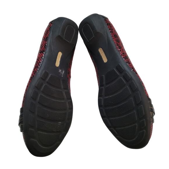 Soft Sport Maroon and Black Snakeskin print flats, sz. 7 - Picture 5 of 5